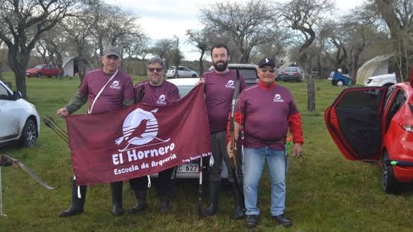 Photo: impacto989.com.uy El Hornero Archery Club Competes in National 3D Tournament